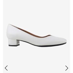 J.Renee Bambalina Elegant White 1.25 inch Block Heel Pumps